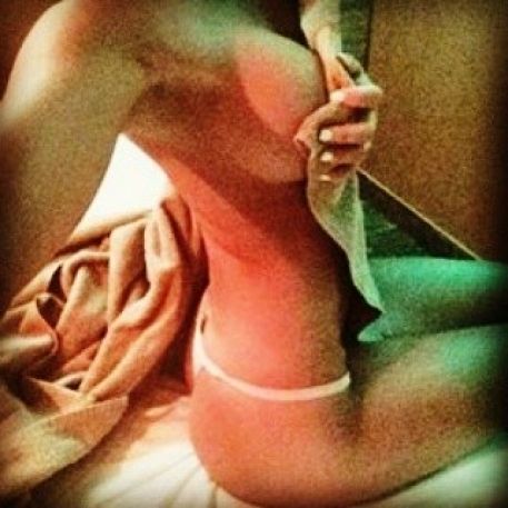 Horer Struer: KEND MIG JEG VIL VÆRE DIN VICE, INVOLVERET MED EN SLUKENDE RØVEL IKKE SOVE