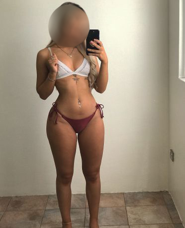 Horer Lejre: LAD OS GÅ I SENG JEG VIL VÆRE FOR DIG, SEKSUEL MED EROTISME UDEN KOMPLEKS